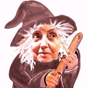 Meet your Posher, Debbie